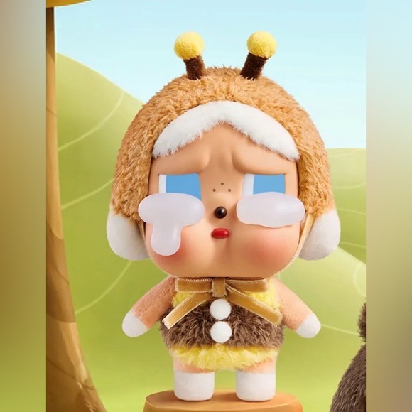 POP MART Accessories - Cry Baby Crying Again - ILL BRING YOU A FLOWER